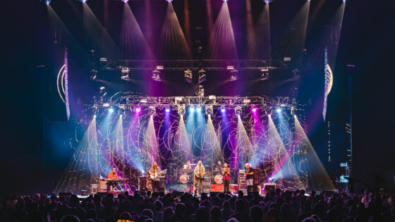 Dark Star Orchestra official site photo.